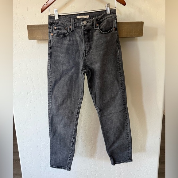Levi's|Women’s Wedgie Slim Dark Gray Straight Jeans,high waist•••size 26,staple - Picture 7 of 16